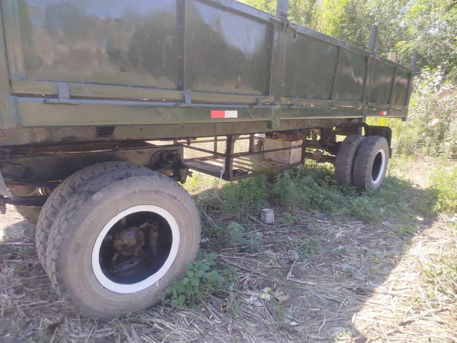 Продаеться прицеп