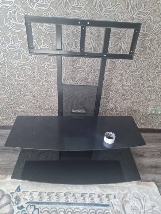 Продам подставку на тв