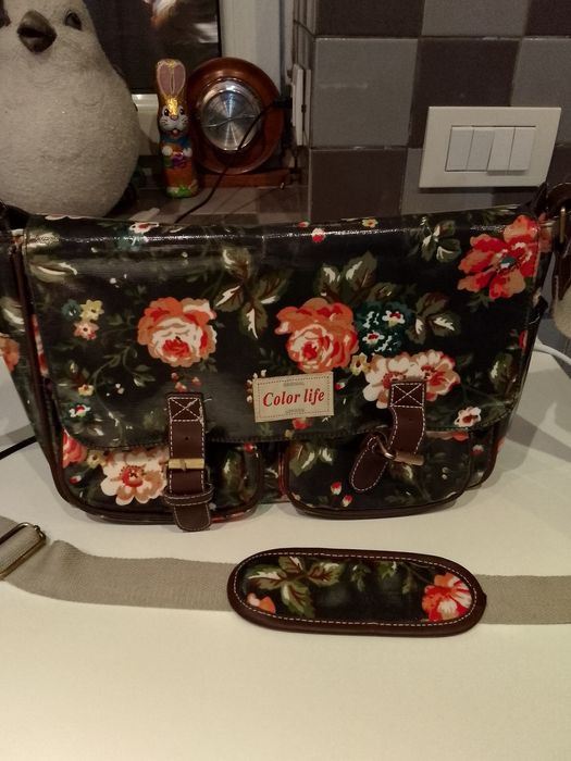 Geantă de umar cu motive florale