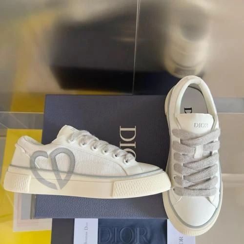 CD B27 Low Top White