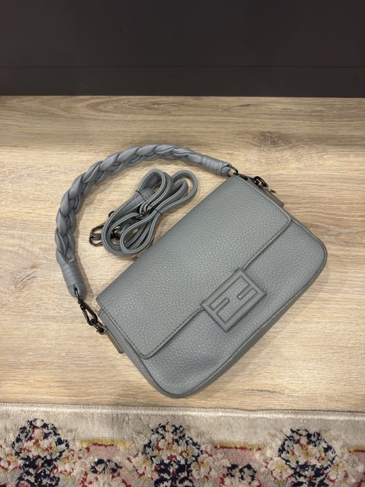 Сумка в хорошем состоянии