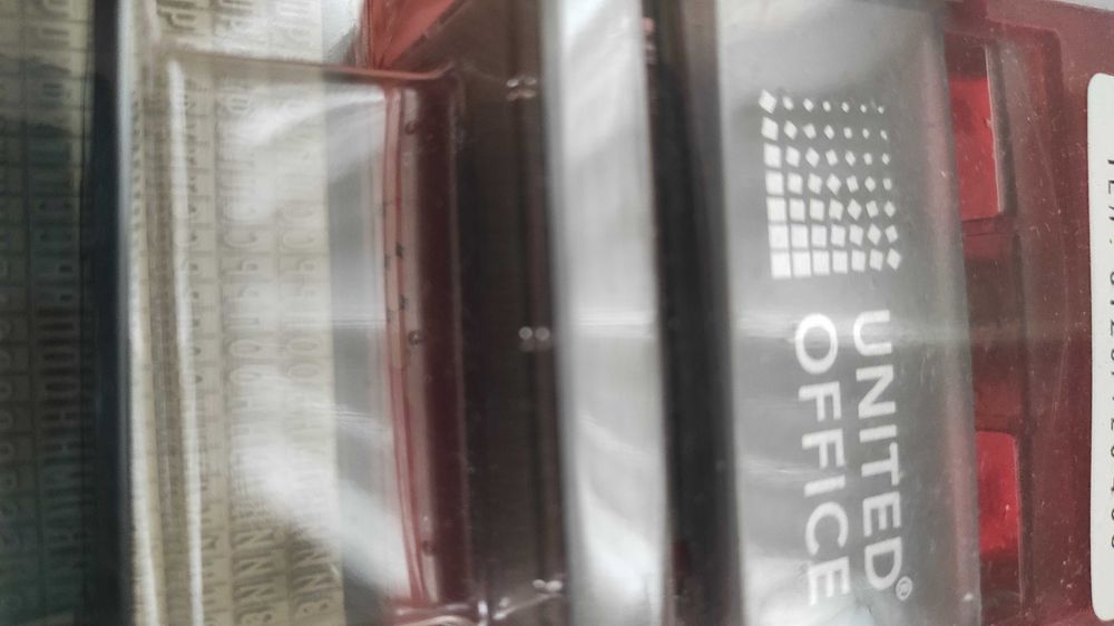 Печат с букви и цифри