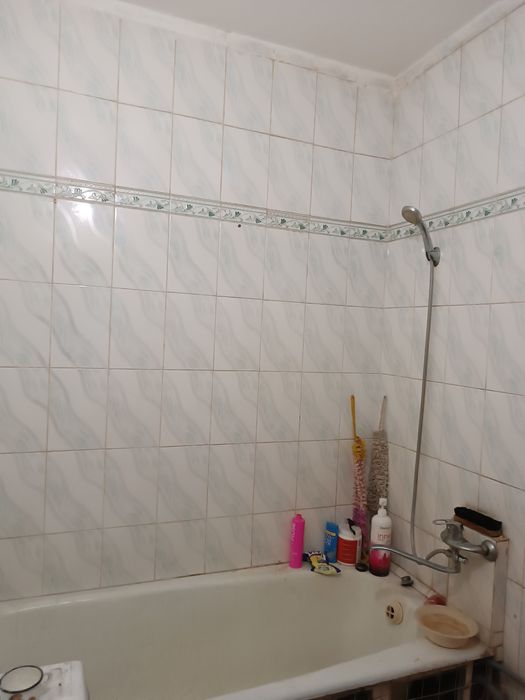 Продоется квартира палтарашка