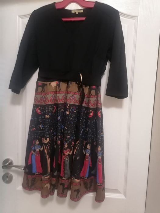 Ежедневна рокля с колан