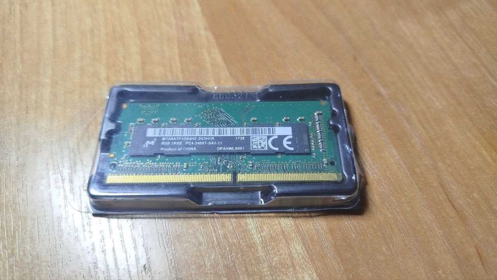 Оперативная память на ноутбук SO-DIMM DDR4 2400 8gb