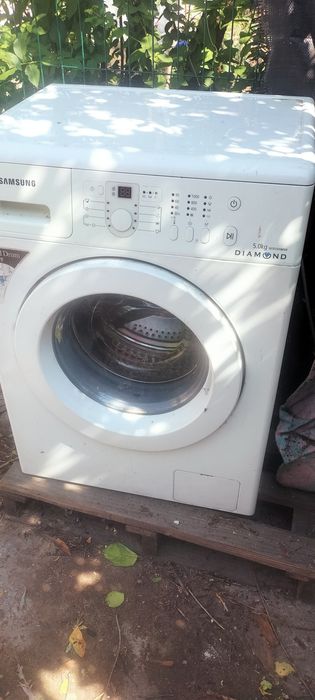 Mașină de spălat rufe