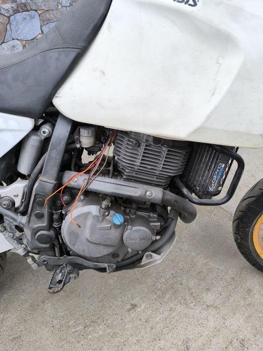 Suzuki dr 650 dual sport само на части Сузуки др