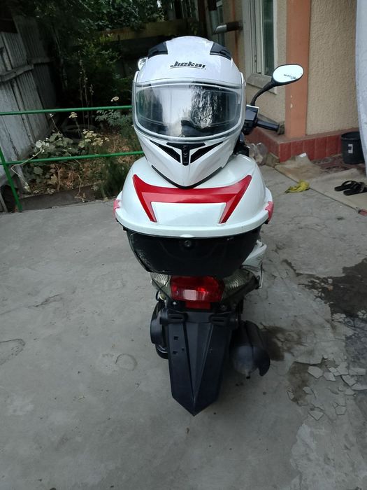 СРОЧНО мопед ЯМАХА 180куб