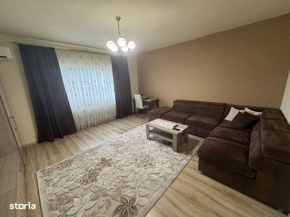 Apartament cu 3 camere, 77,7 mp, decomandat , etaj 2 din 4 Avram Iancu