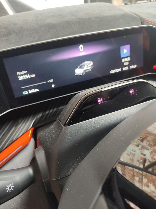 Zeekr 001 YOU Edition AWD 100 kWh 2 двигателя 544л.с. (2023г)