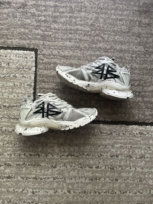 Balenciaga Runner