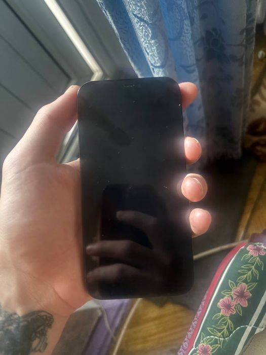 Iphone 12 pro 128 гб все родное 83 акб