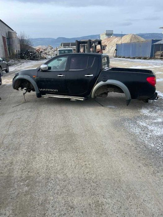 Dezmembrez Mitsubishi L200 2.5 Diesel 2006-2009