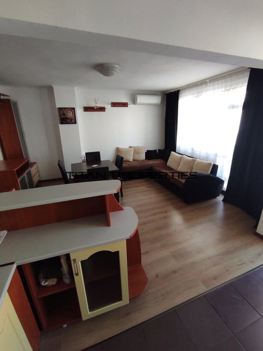 Продава се Двустаен апартамент в Бургас, Възраждане - 72 кв.м за 1598 €/кв.м - Снимка #2