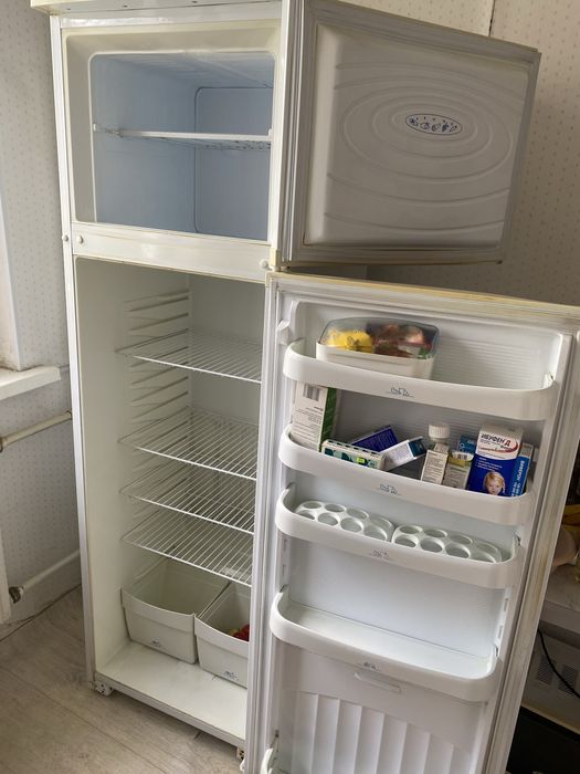 Продается холодильник