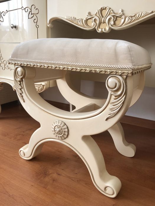 Спальный гарнитур в идеальном состоянии