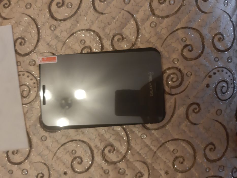 Samsung Tab 3 /7” инча Стъклен протектор и калъф с твръд гръб