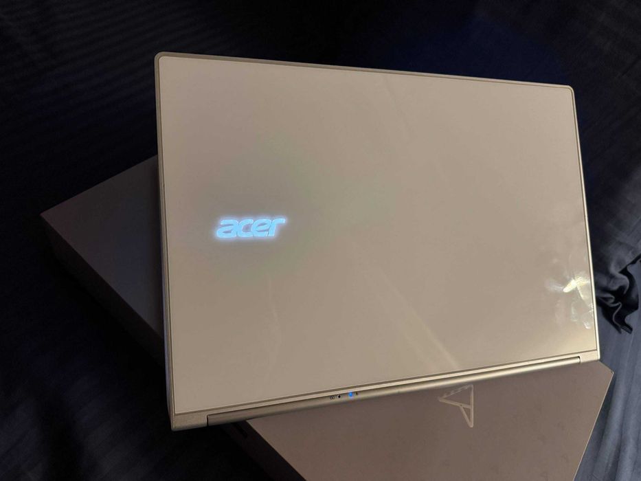 Acer Aspire S7 (i7/8Gb/256Gb SSD RAID/FullHD IPS Touch)