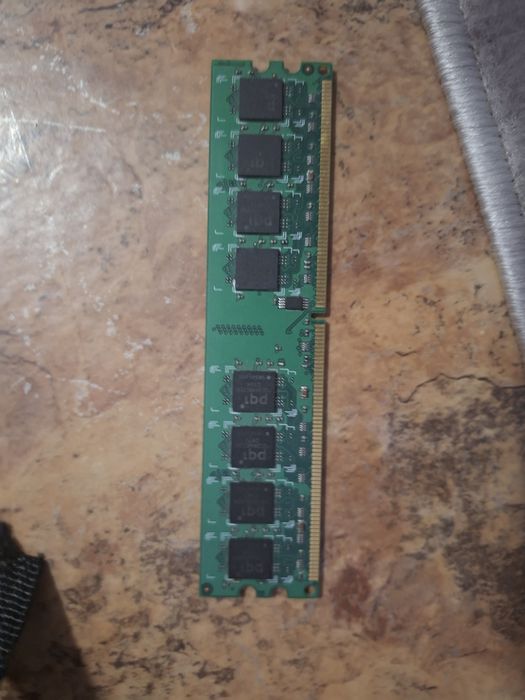 Intel celeron dual-core e1500/ddr2 512mb