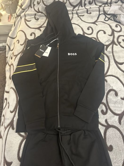 Оригинални тениски