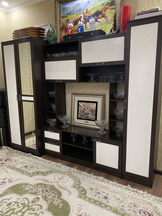 Стенка для зала и в гостиную