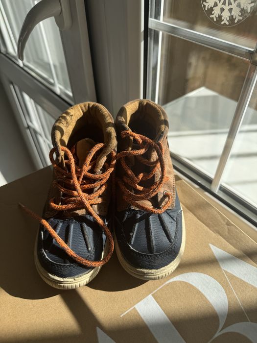 Фирменная обувь 28 размера