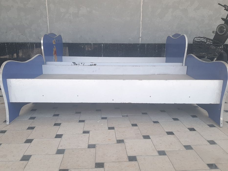Kravat 2 tasi 500 ming