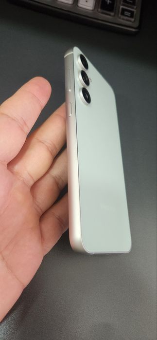 Samsung Galaxy S23 FE  8/256GB IDEAL