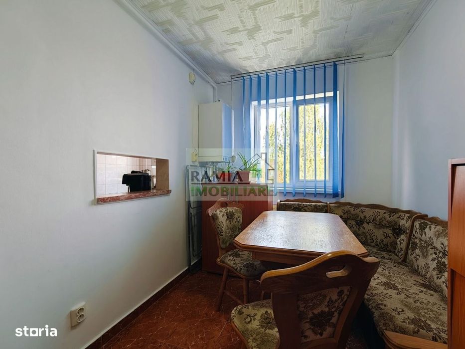 Apartament 3 camere, Cartierul Florilor, Boxă și parcare