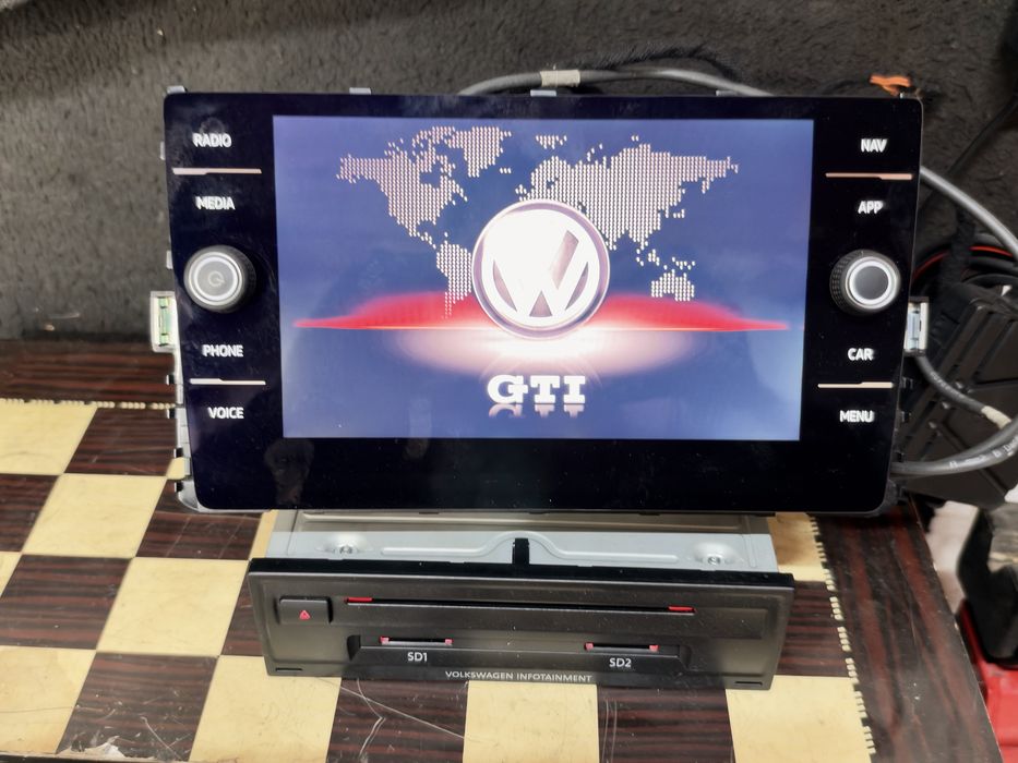 Navigatie VW Passt B8