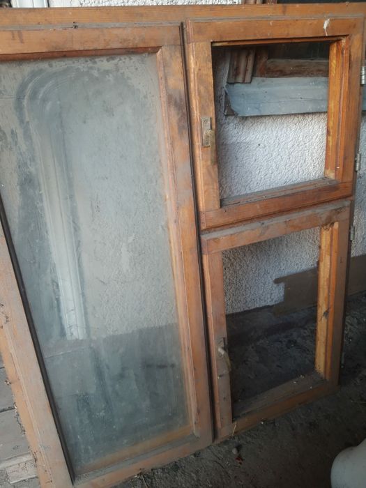 Продам оконную раму  с двойным стеклопакетом