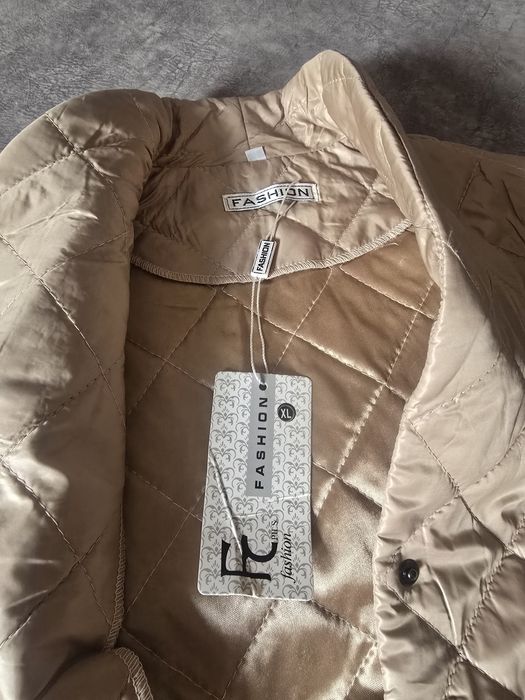 Продам безрукавку длинную