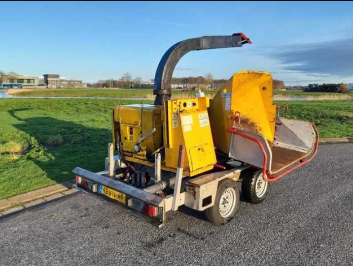 Дробилка за клони Schliesing 330MX