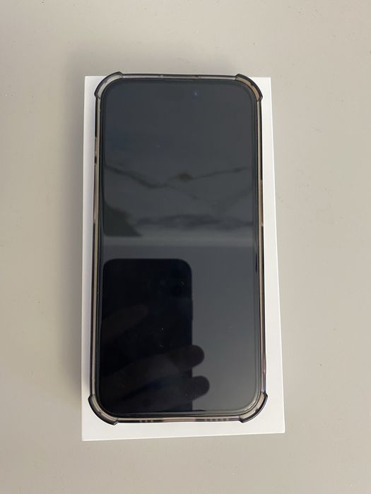 Продам Iphone 15 pro