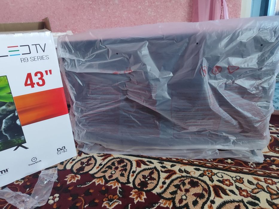 Televizor yangi karopka