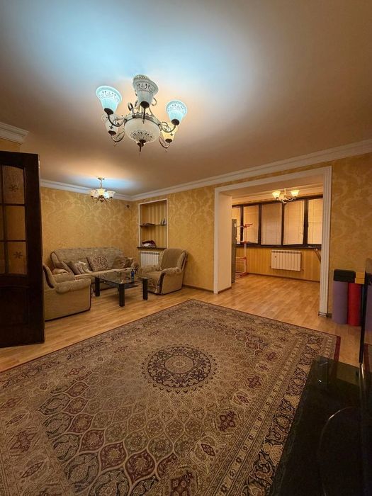 Кв-ра 81 м² на Ц-1 под офис. 1-й этаж в центре