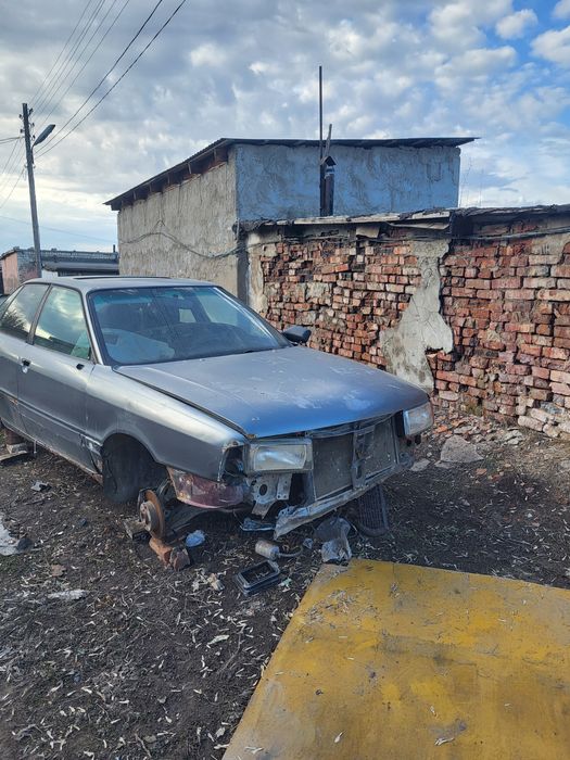 Ауди 80 б 3 1,8  разбор