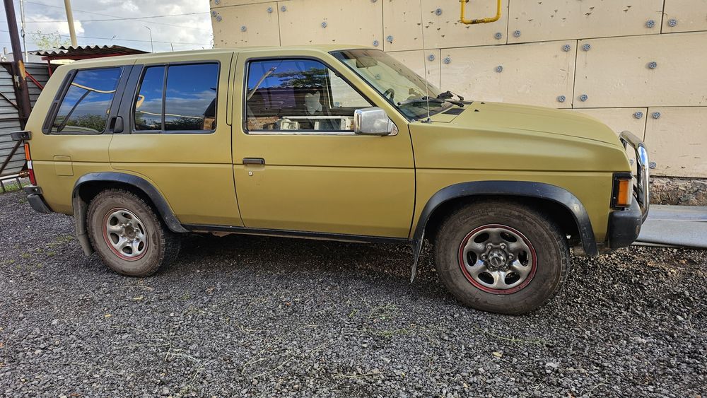 Продам Nissan pathfinder