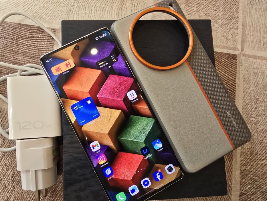 Vivo x100pro White