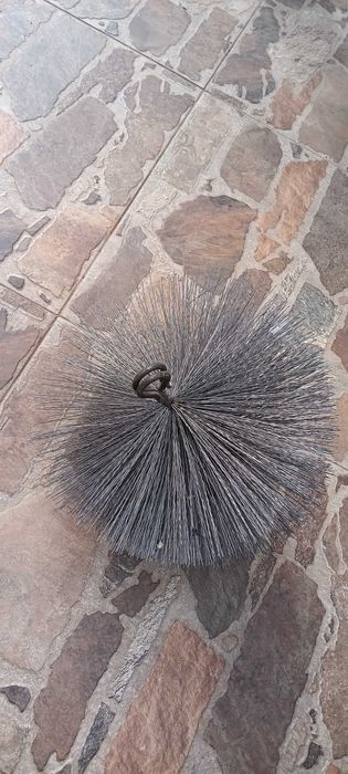 Четка за почистване на комини