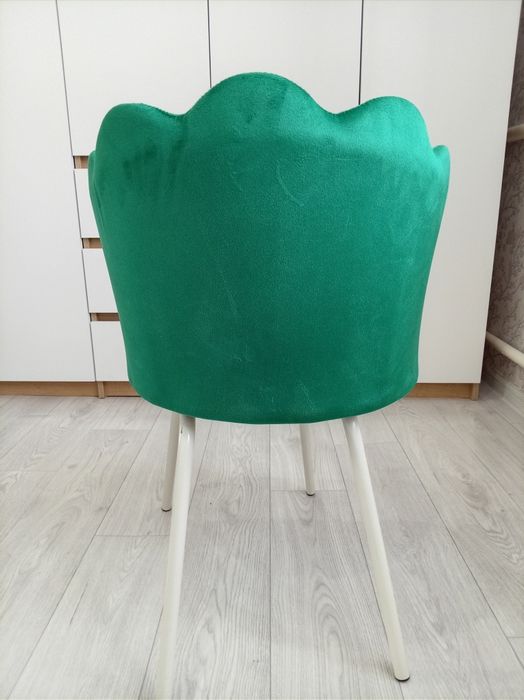 Детский стул розовый и зеленый