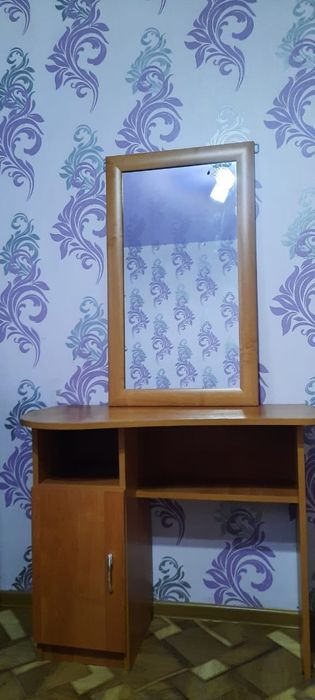 Продам спальный гарнитур