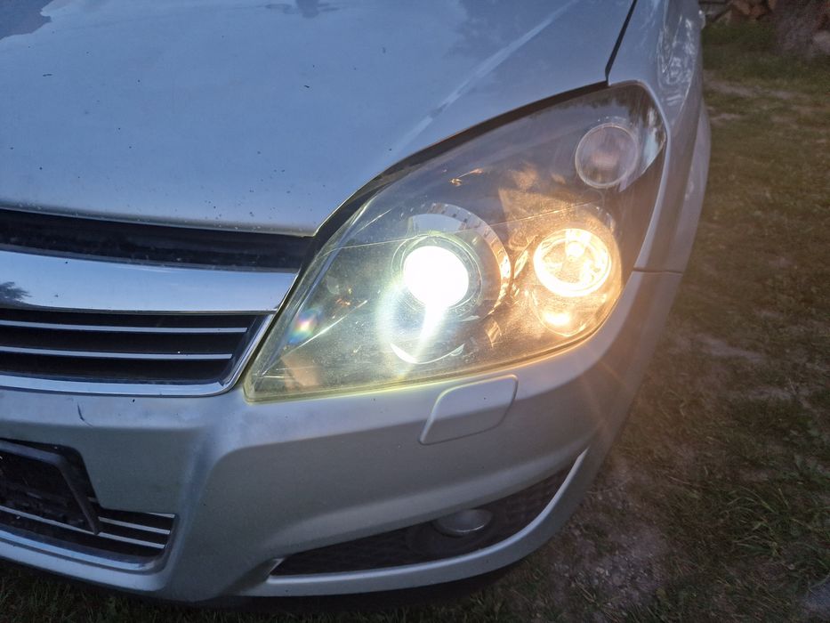 Vand far stanga Xenon Afl Opel astra H