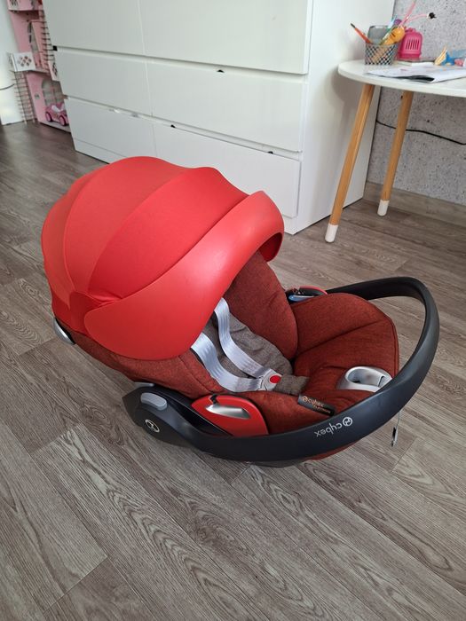 Автокресло cybex