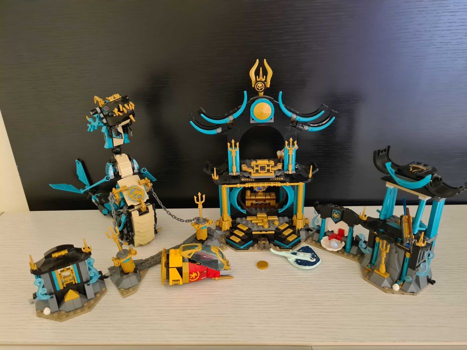 Lego Ninjago lot Templul marii nesfarsite 71755 si Hydro Bounty 71756