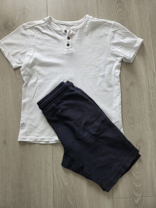 Set băiat vară tricou alb Reserved + pantaloni scurți bleumarin bumbac 134–140 cm