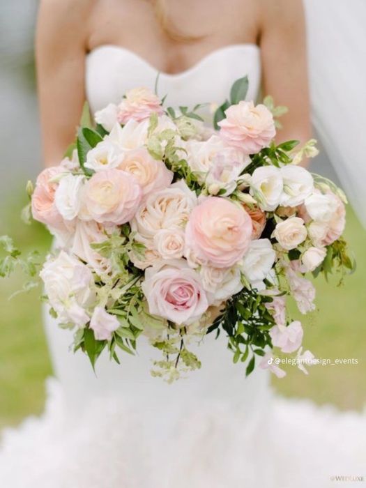 Lumanari nunta & botez • Cristelnita •Buchete de mireasa/nasa