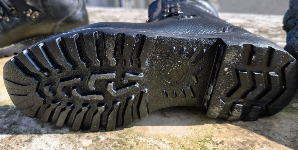 Обувки за планина - преходи, естествена кожа