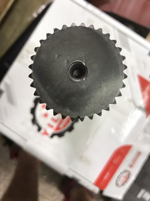 НОВ! Вал за свързване ПТО (PTO)за камиони Волво и Рено