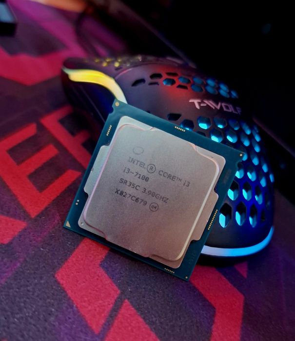 Продам процессор Core I3 7100 LGA 1151